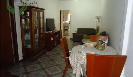 Ampla casa térrea, a 10 minutos do metro Butantã, abaixo do valor de mercado!!