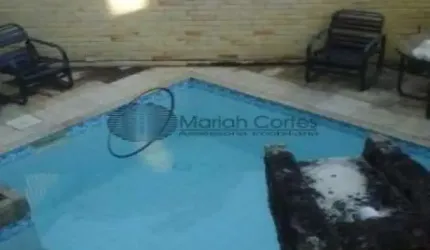 2 casas  mais 1 anexo em Santa Rosa, perto do Colé