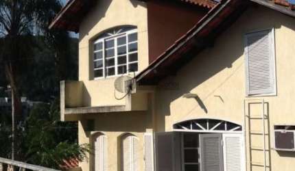 Grande casa em São Francisco!!!