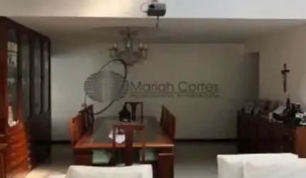 Ampla casa 4 quartos em Sao Francisco.