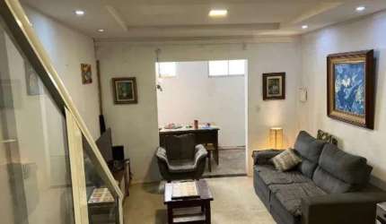 Casa com 2 quartos à venda em Piratininga, Niterói , 160 m2 por R$ 360.000
