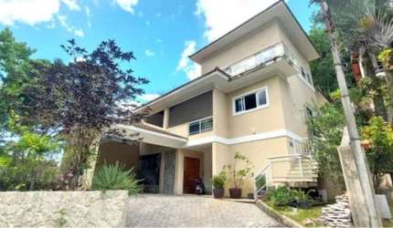 Casa com 3 quartos à venda em Piratininga, Niterói , 11 m2 por R$ 1.600.000