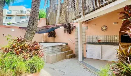 Casa em condomínio fechado com 3 quartos para alugar no Ingá, Niterói , 240 m2 por R$ 7.000