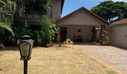 Sobrado à Venda - Jardim Santa Rosa!