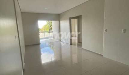 Apartamento no Jardim Pacera, com duas sacadas  uma com churrasqueira