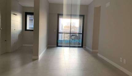 Apartamento com 2 dormitórios(1 suíte) à venda, 71 m² por R$ 1.890.000 - Centro - Florianópolis/SC