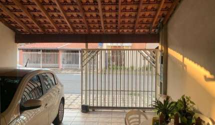 Casa com 2 quartos à venda na José Antônio Furlani, 162, Jardim Morumbi, Sorocaba por R$ 400.000