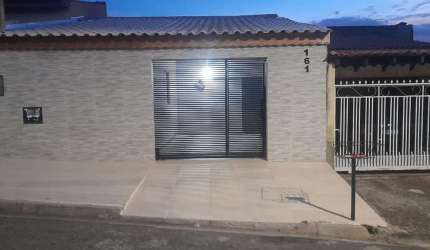 Casa com 3 quartos à venda na José Roque Guerra, 161, Altos de Votorantim, Votorantim por R$ 420.000