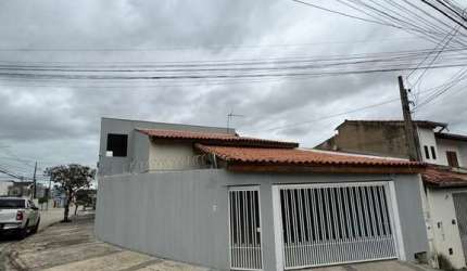 Casa com 3 quartos à venda na Leonildes da Silva Soares, 229, Jardim Wanel Ville V, Sorocaba por R$ 375.000