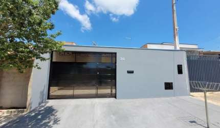 Casa com 2 quartos à venda na Elair Aparecida Arraes Tomé, 30, Morada dos Ypês, Boituva por R$ 420.000