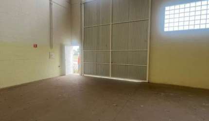 Barracão / Galpão / Depósito para alugar na Avenida Paraná, 2862, Cajuru do Sul, Sorocaba por R$ 15.000