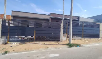 Casa com 2 quartos à venda na Levi Martins, 368, Parque Vista Barbara, Sorocaba por R$ 225.000
