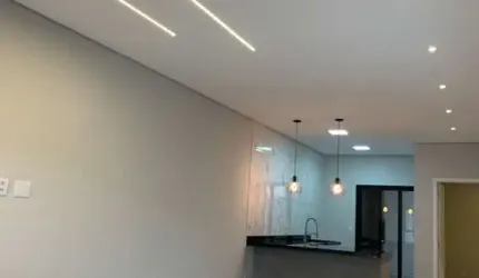 Casa em condomínio fechado com 3 quartos à venda na Avenida José Santos Almeida, 999, Jardim Residencial Villagio Ipanema I, Sorocaba por R$ 610.000