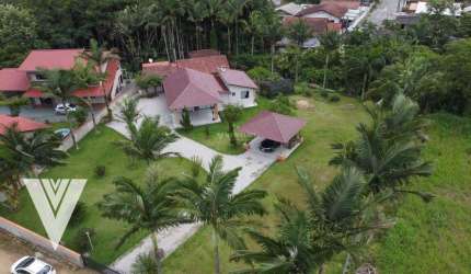 Casa com 4 dormitórios à venda, 300 m² por R$ 950.000,00 - Margem Esquerda - Gaspar/SC