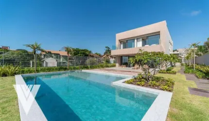 Casa com 4 Suítes à venda, 316 m² por R$ 20.000.000 - Praia do Estaleiro - Balneário Camboriú/SC