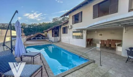 Casa com 4 dormitórios à venda, 239 m² por R$ 1.750.000,00 - Velha - Blumenau/SC