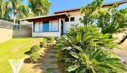Casa com 3 dormitórios, sendo 1 Suíte à venda por R$ 1.900.000 - Velha - Blumenau/SC