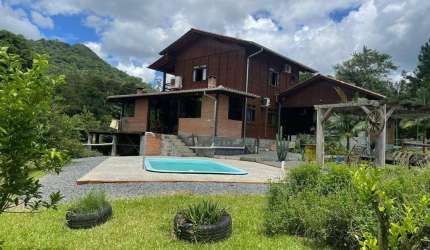 Sítio com 3 dormitórios à venda, 5000 m² por R$ 950.000,00 - Warnow - Indaial/SC