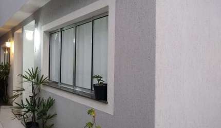 Casa em condomínio para venda com 2 quartos, sendo 2 suítes, 60m²