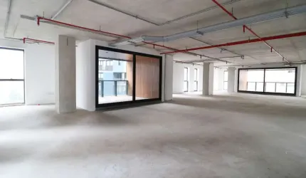 Conjunto comercial para venda, 218.51m²