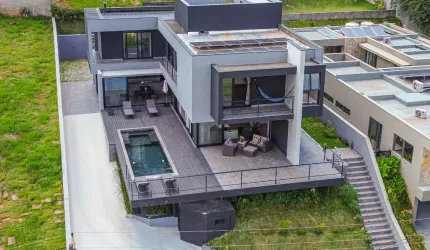 Casa no condomínio Condomínio Villagio Paradiso para venda com 5 quartos, sendo 3 suítes, 495m²
