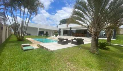 Casa tipo para venda com 5 quartos, sendo 1 suíte, 840m²