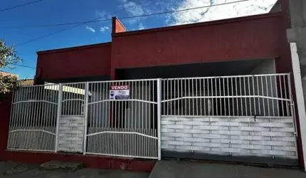 Casa de vila para venda com 2 quartos, sendo 1 suíte, 160m²