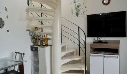 Duplex para venda com 3 quartos, sendo 1 suíte, 65m²