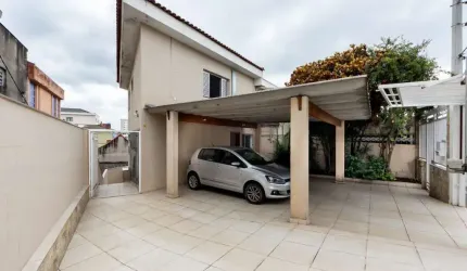 Sobrado para venda com 3 quartos, sendo 1 suíte, 110m²