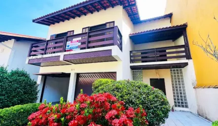 Casa no condomínio Panorama para venda com 3 quartos, sendo 1 suíte, 239m²