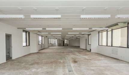 Conjunto comercial para venda, 237m²