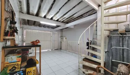 Casa de vila para venda com 5 quartos, 259m²