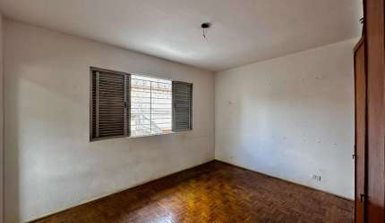Sobrado para locação com 2 quartos, 70m²