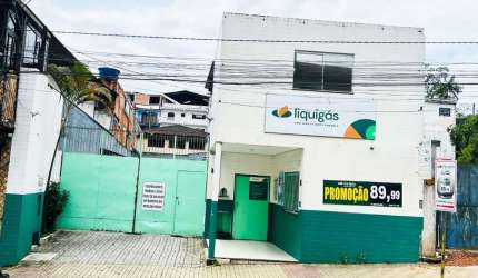 Casa comercial para venda, 90m²