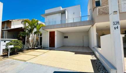 Casa no condomínio Villagio Milano para venda com 3 quartos, sendo 3 suítes, 233m²