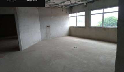 PRÉDIO COMERCIAL