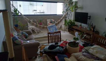 Apartamento 2 quartos sendo 1 suíte 90m2 a venda na Pituba