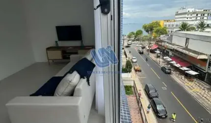 Apartamento na Barra com 3 quartos sendo 1 suíte 132m2
