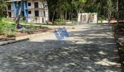 Apartamento quarto e sala com varanda 57m2 em Praia do Forte