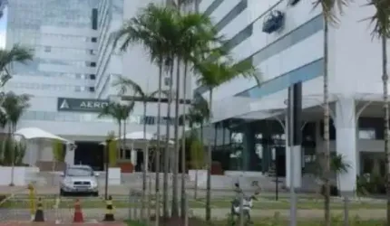 Loja Comercial com 224,17m2 em Lauro de Freitas