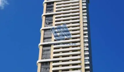 Mansão Wildberger 3 Suítes sendo 1 com closet ampliado 450m2 no Largo da Vitória