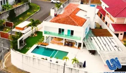 Casa em condomínio com 5 Suítes sendo 1 closet 858m2 no Itaigara