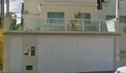Casa com 3 quartos sendo 1 suíte 358m2 a venda no Horto Florestal