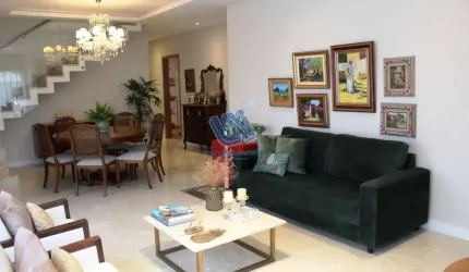 Casa Duplex em Condominio com 6 quartos sendo 4 Suítes 250m2 em Guarajuba