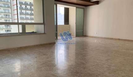 Amplo apartamento com 4/4 sendo 1 Suíte 220m² no Canela
