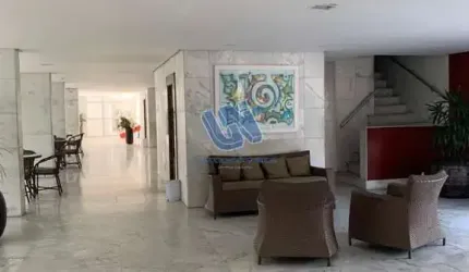 Amplo apartamento Campo Grande 4/4, sendo 1 suíte com vista para praça