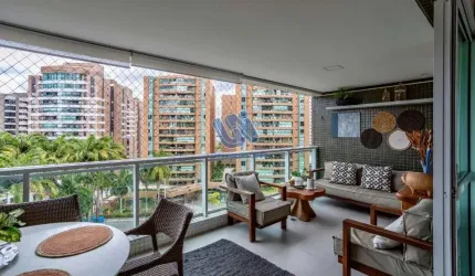Apartamento 3 suítes sendo a master com closet 141m2 em Alphaville I