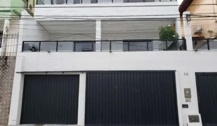 Casa com 5 quartos sendo 4 Suites com closet 600m2 em Matatu de Brotas