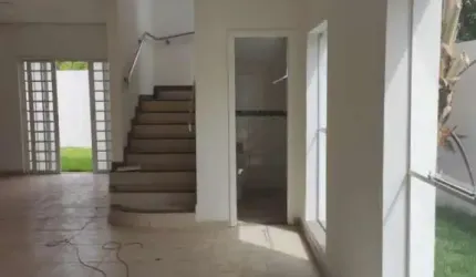 Casa com 2 quartos à venda na Bororo, 1, Vitória Régia, Várzea Grande por R$ 380.000