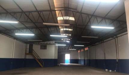 Barracão / Galpão / Depósito à venda na Avenida Fernando Correa da Costa, 24, São José, Cuiabá por R$ 2.500.000